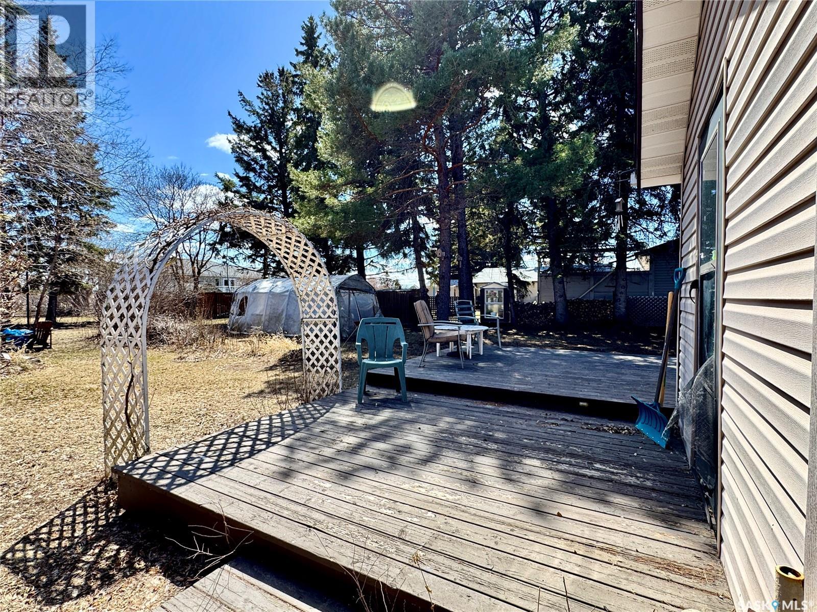 310 4th Street, Bredenbury, Saskatchewan  S0A 0H0 - Photo 27 - SK035764