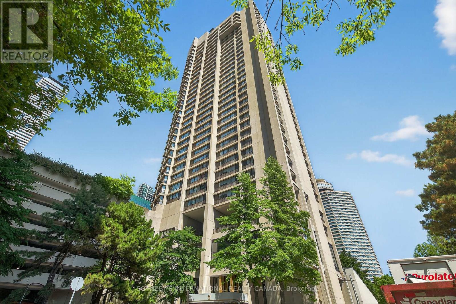 1423 - 33 Harbour Square, Toronto, Ontario  M5J 2G2 - Photo 40 - C13119652