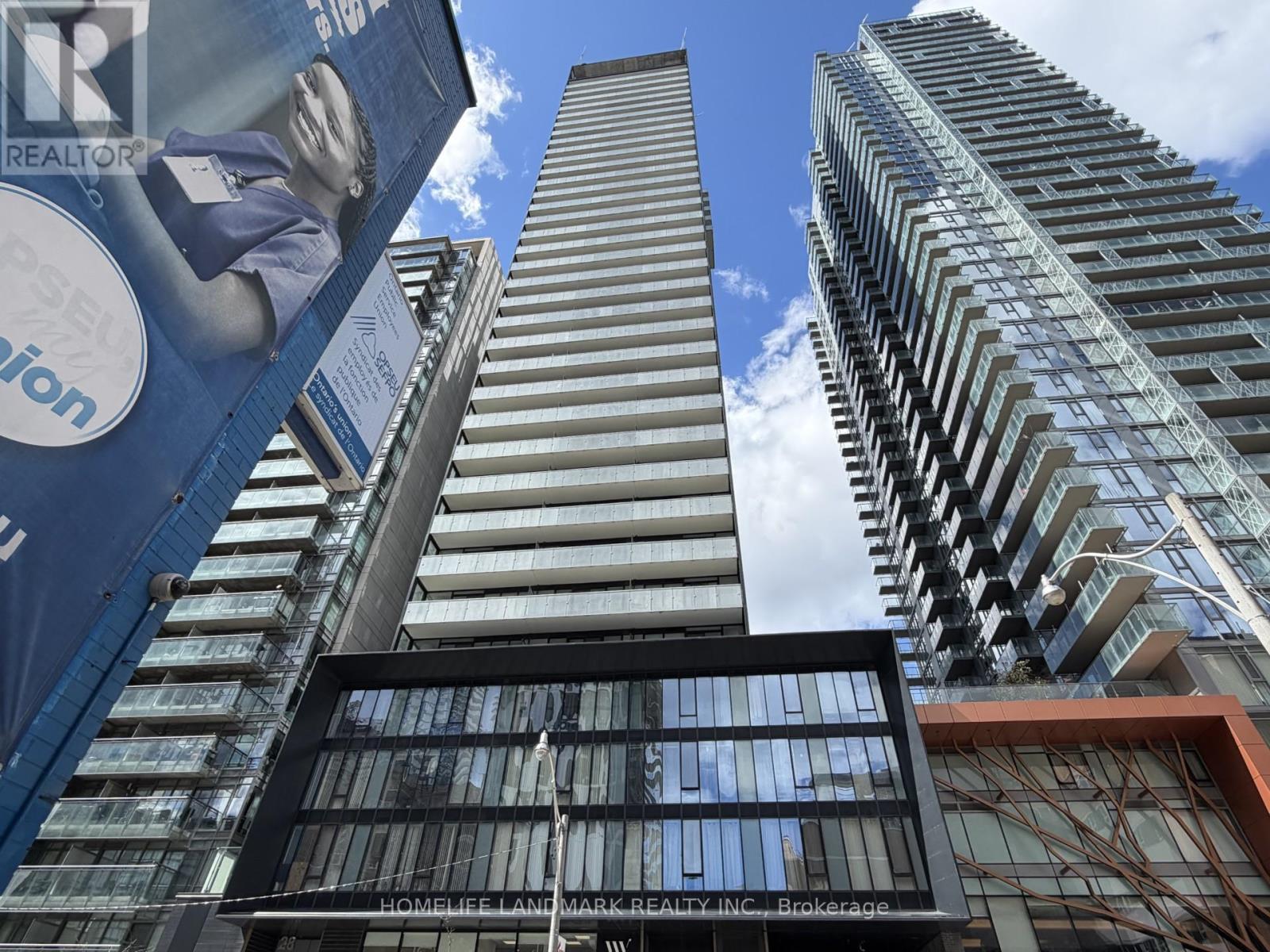308 - 28 Wellesley Street E, Toronto, Ontario  M4Y 0C4 - Photo 1 - C13119658