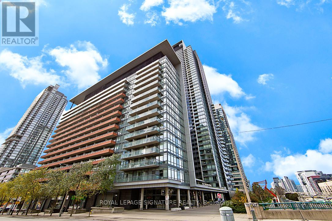 611 - 4k Spadina Avenue, Toronto, Ontario  M5V 3Y9 - Photo 1 - C13119692