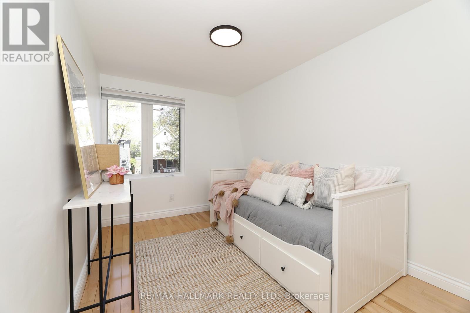 787 Sammon Avenue, Toronto, Ontario  M4C 2E6 - Photo 23 - E13119644