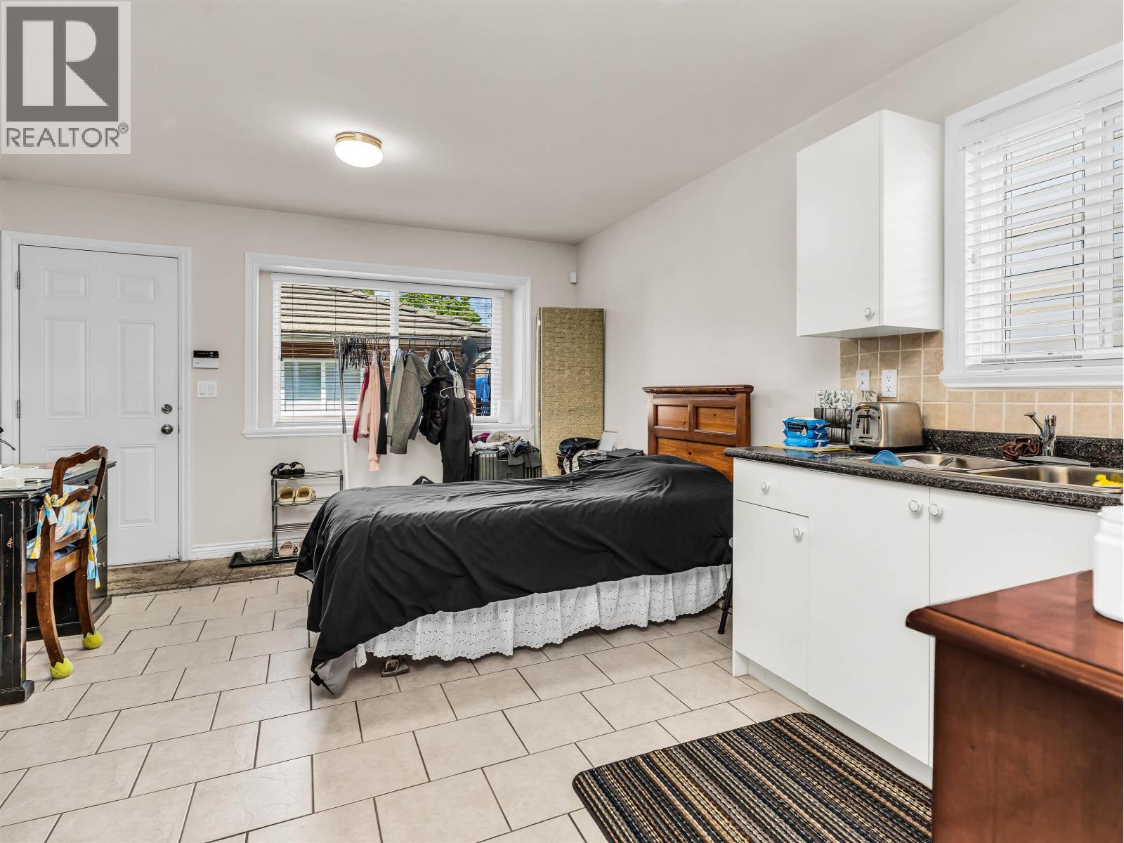 3021 E 29th Avenue, Vancouver, British Columbia  V5R 1V9 - Photo 29 - R3122070