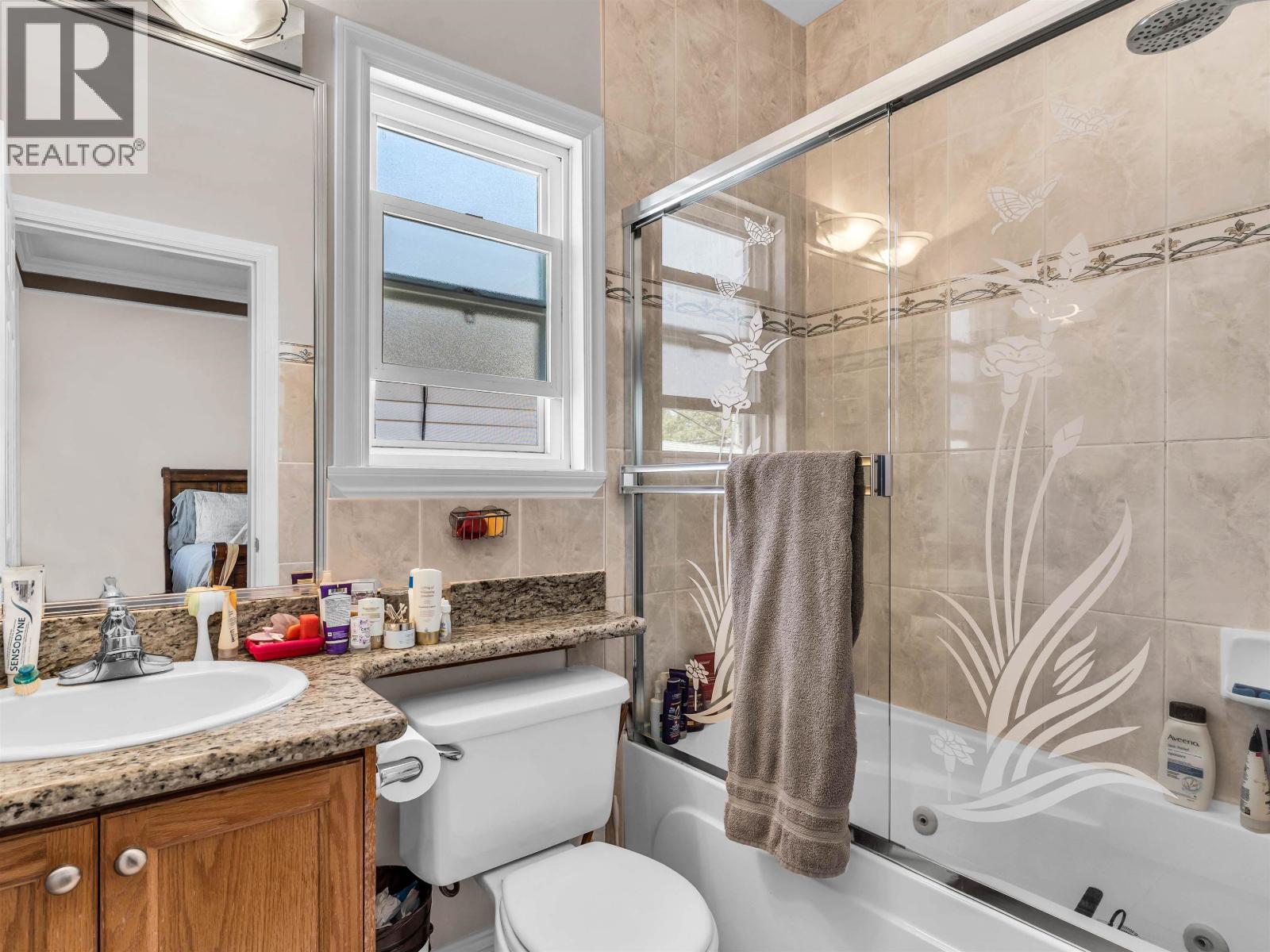 3021 E 29th Avenue, Vancouver, British Columbia  V5R 1V9 - Photo 18 - R3122070