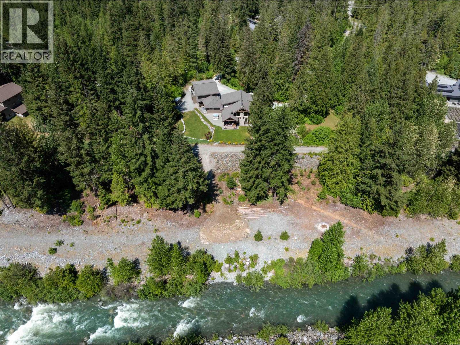 1044 Cedar Grove Lane, Pemberton, British Columbia  V0N 2L2 - Photo 39 - R3122974