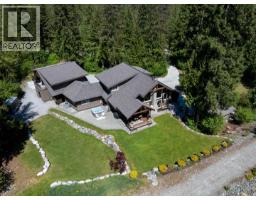 1044 CEDAR GROVE LANE, Pemberton, British Columbia