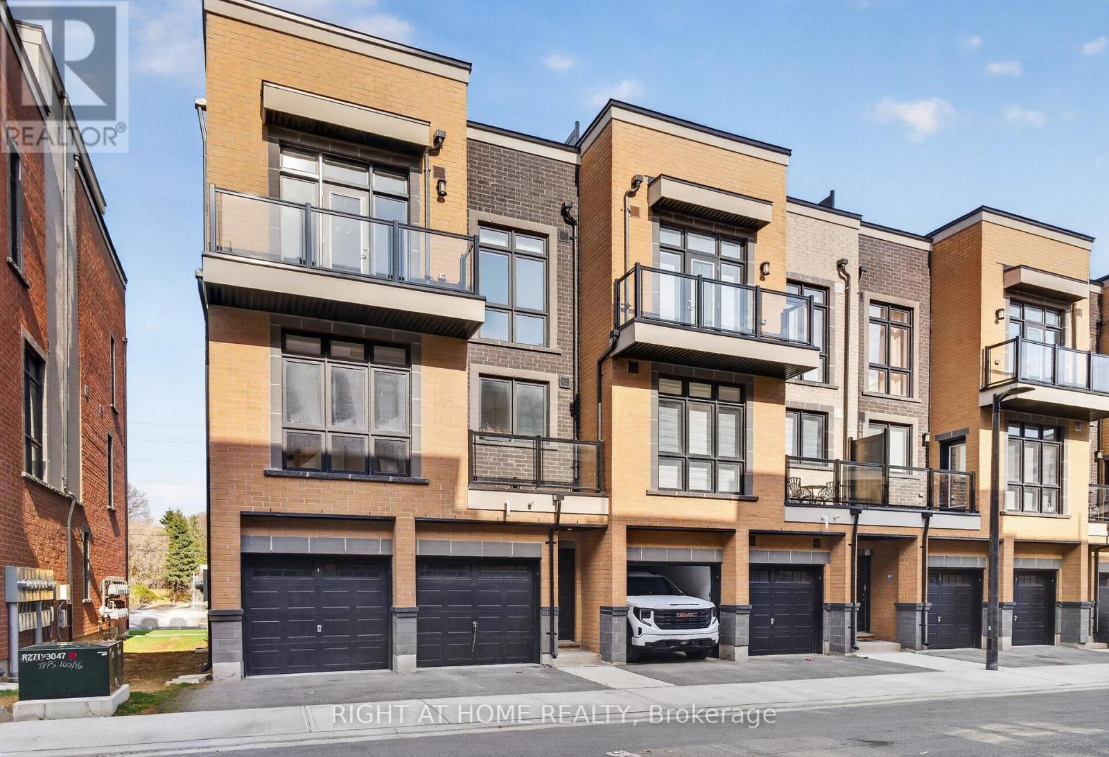 1 - 12860 Yonge Street, Richmond Hill, Ontario  L4E 1J4 - Photo 2 - N13119666