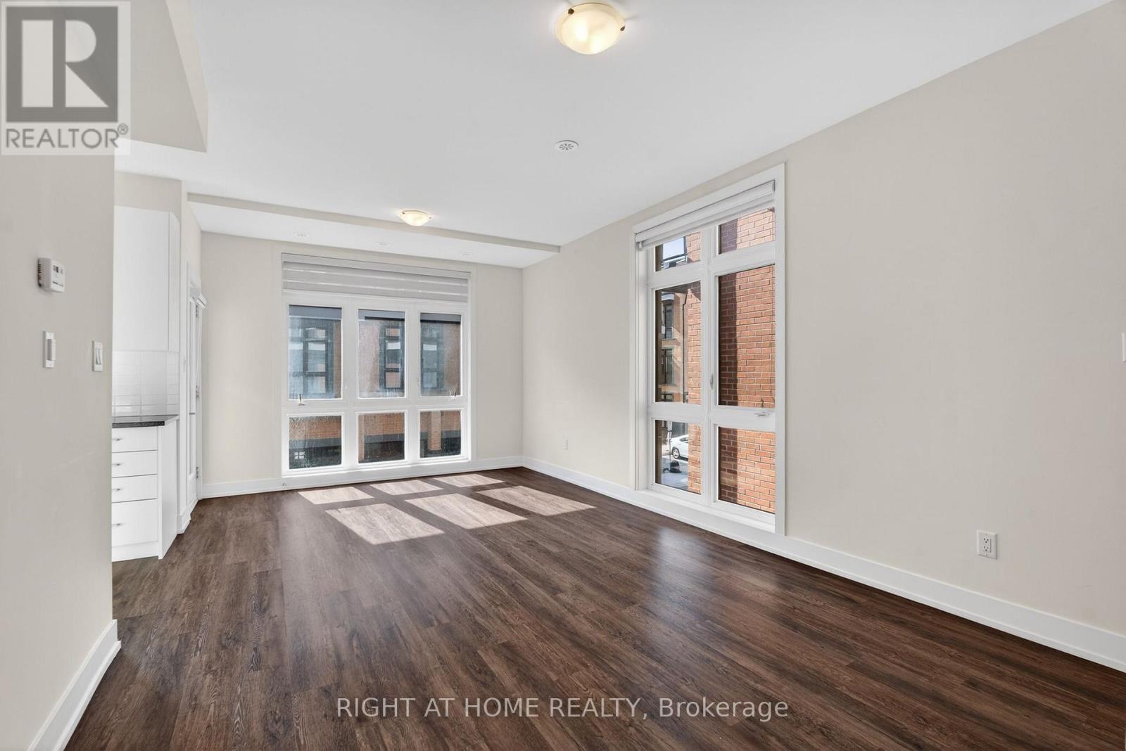 1 - 12860 Yonge Street, Richmond Hill, Ontario  L4E 1J4 - Photo 6 - N13119666