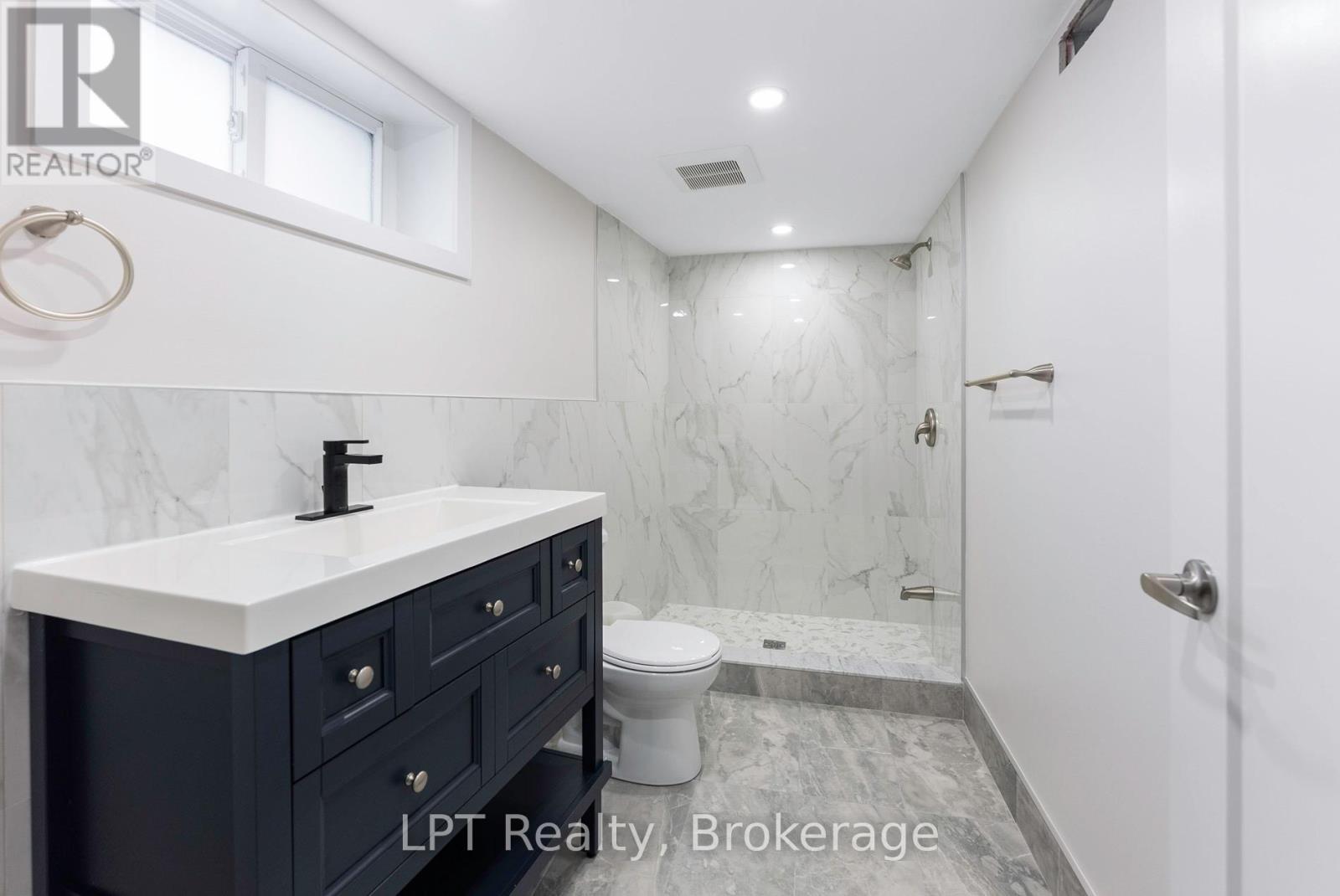 474 Phillip Murray Avenue, Oshawa, Ontario  L1J 1H5 - Photo 25 - E13090004