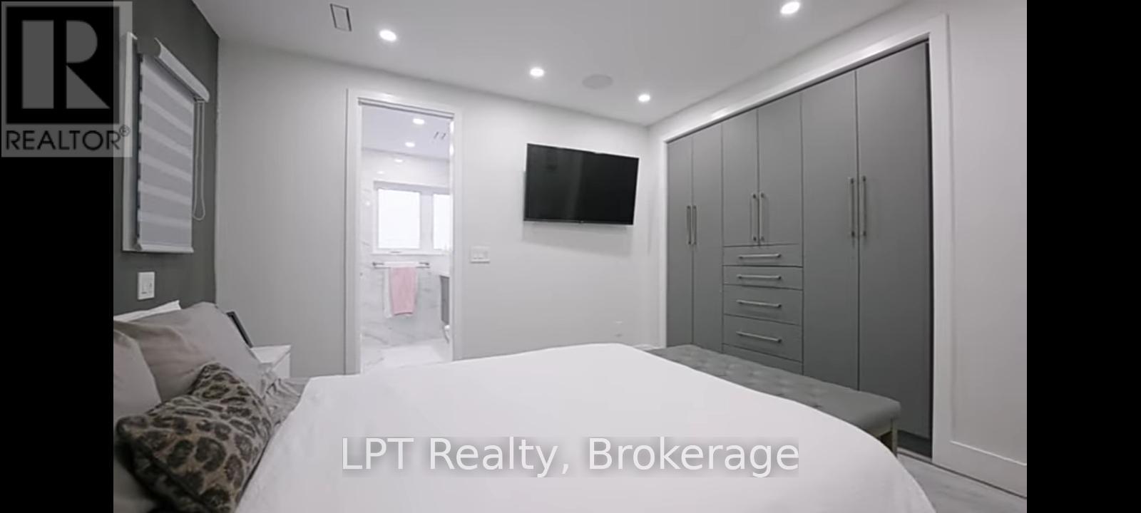 474 Phillip Murray Avenue, Oshawa, Ontario  L1J 1H5 - Photo 9 - E13090004