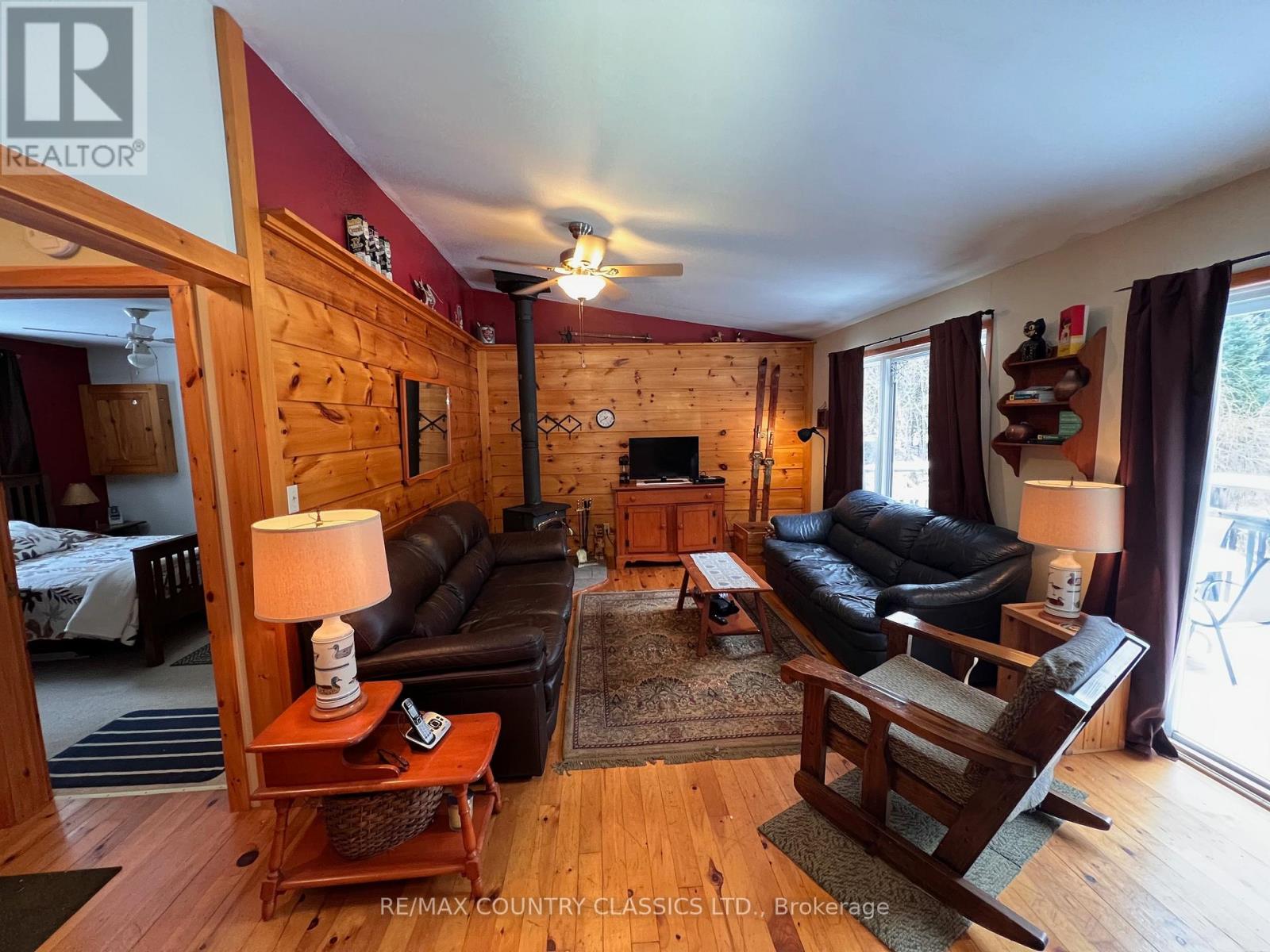 179 Lalonde Lane, Greater Madawaska, Ontario  K0J 2R0 - Photo 25 - X12561948