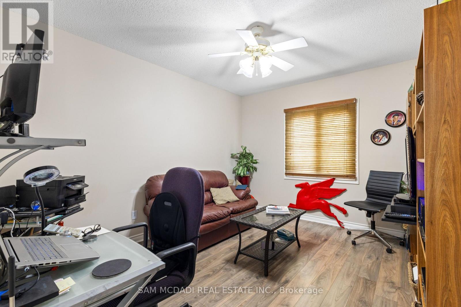 5465 Shorecrest Crescent, Mississauga, Ontario  L5M 4Y6 - Photo 15 - W13119672
