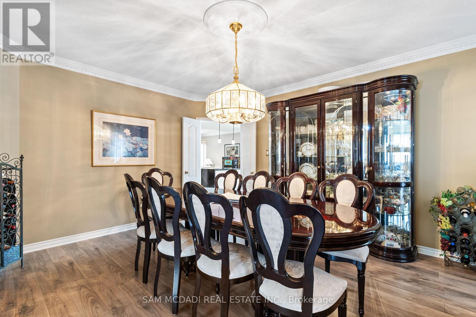 5465 Shorecrest Crescent, Mississauga, Ontario  L5M 4Y6 - Photo 6 - W13119672