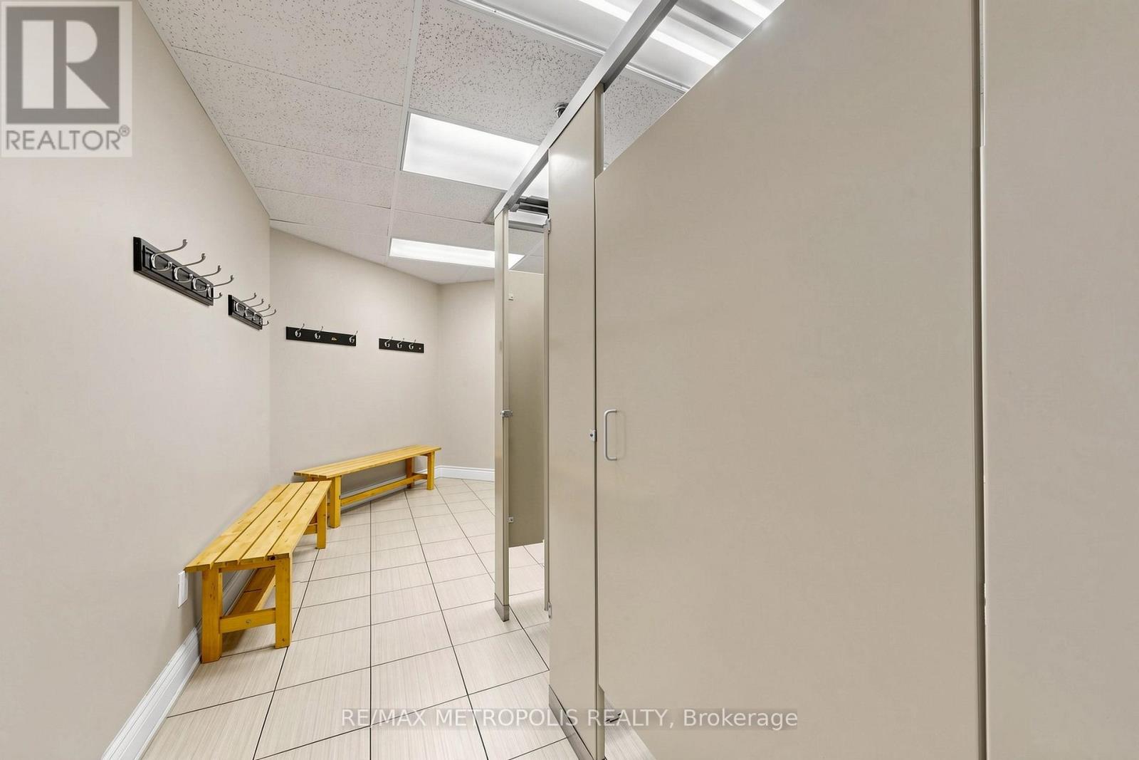 1 - 6991 Millcreek Drive, Mississauga, Ontario  L5N 6B9 - Photo 5 - W13119696