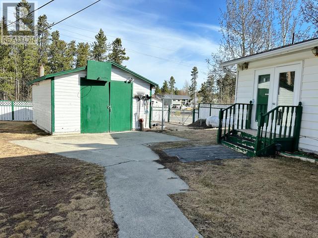 1201 Hickory Street, Whitehorse, Yukon  Y1A 4M4 - Photo 8 - 17255