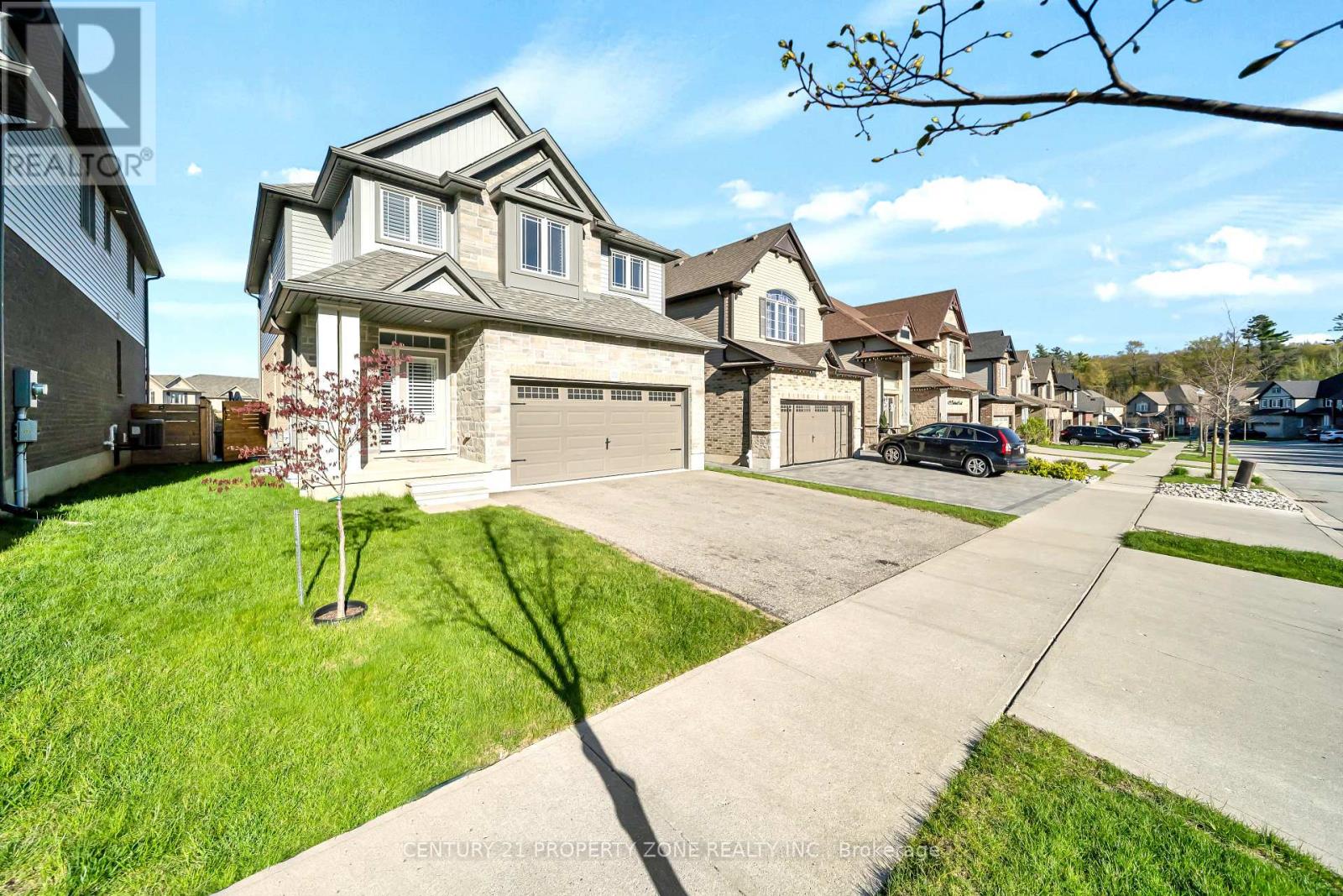 130 Elmbank Trail, Kitchener, Ontario  N2R 0H2 - Photo 5 - X13119682