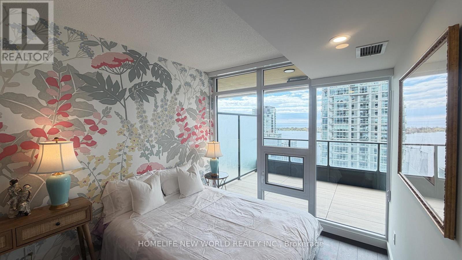 3308 - 1 Concord Cityplace Way, Toronto, Ontario  M5V 0X3 - Photo 14 - C13075794