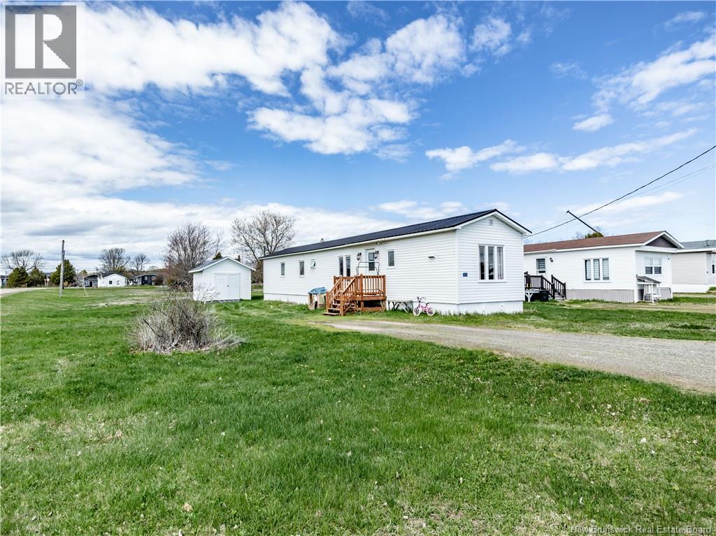 48 Rue Des Copains, Richibucto, New Brunswick  E4W 3X7 - Photo 1 - NB134364