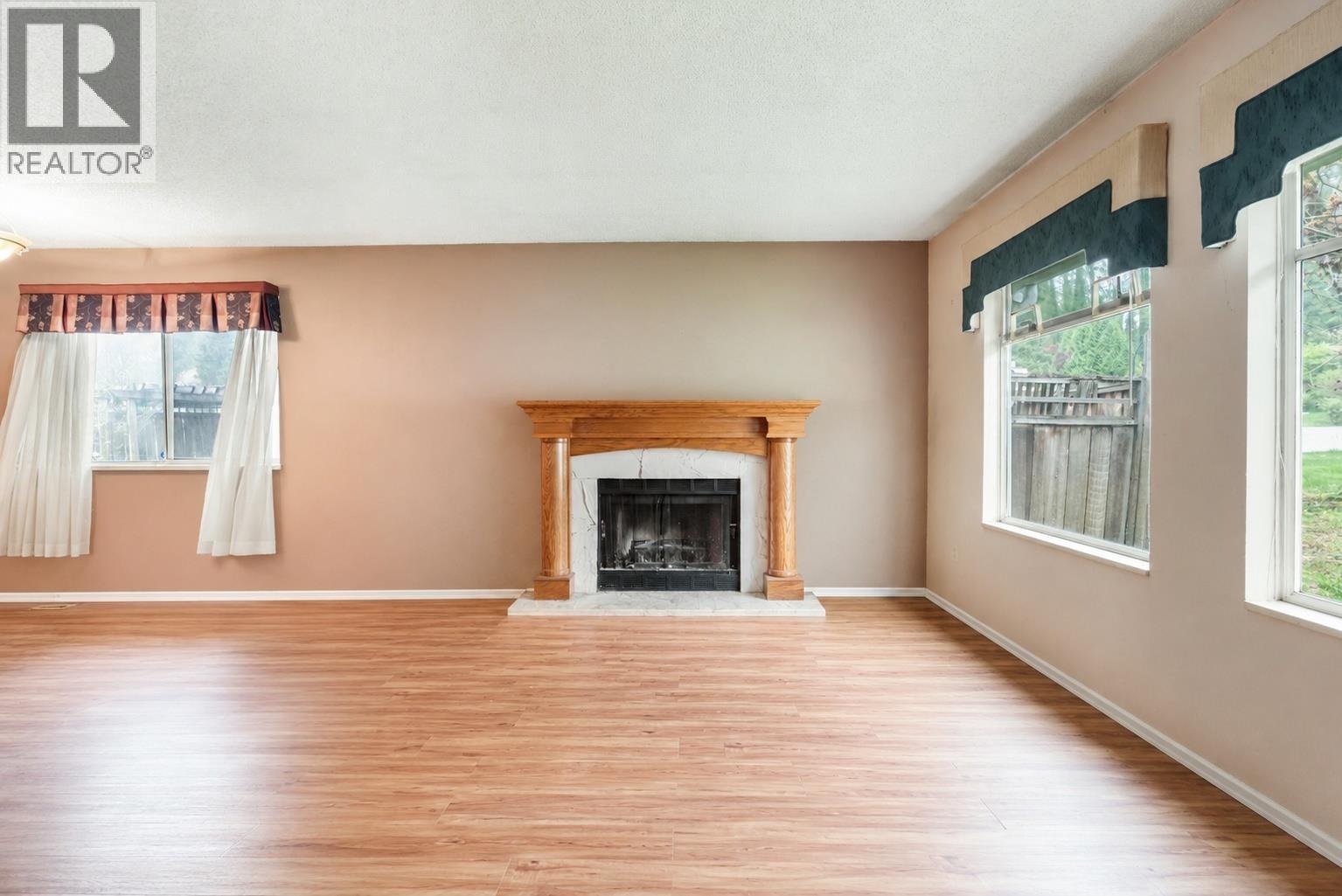 22136 River Bend, Maple Ridge, British Columbia  V2X 9G3 - Photo 5 - R3115677