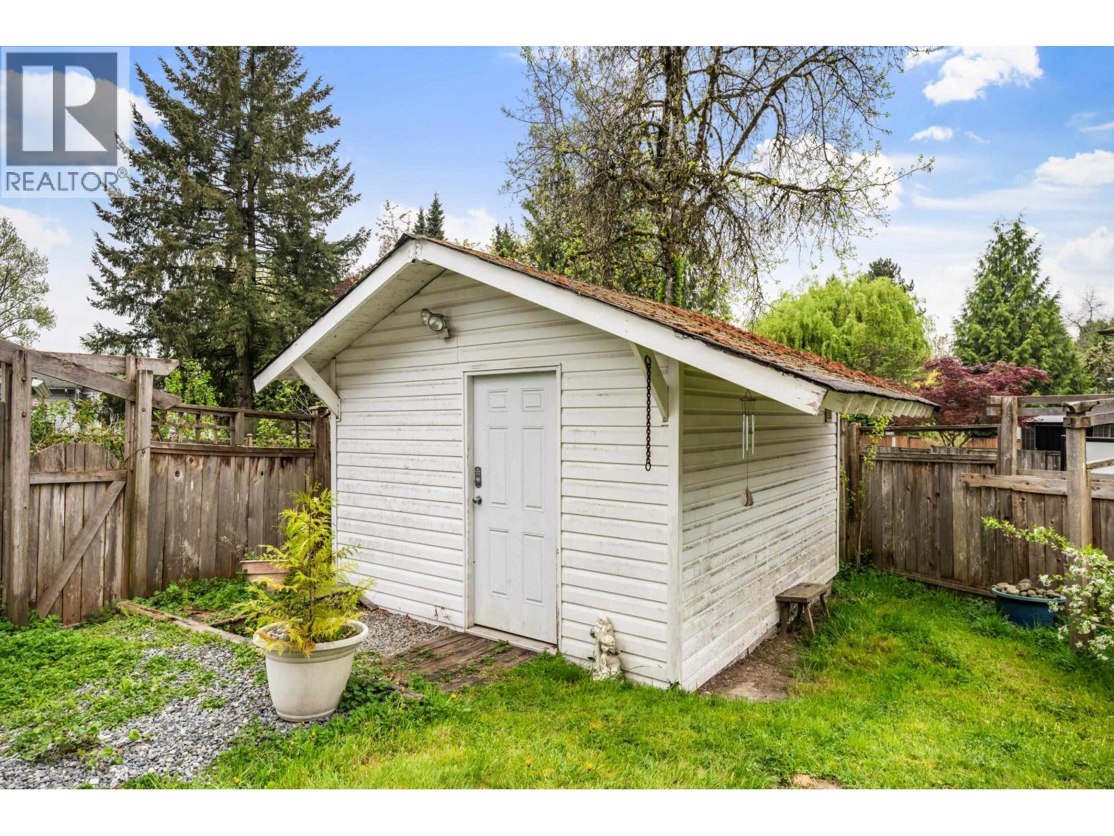 22136 River Bend, Maple Ridge, British Columbia  V2X 9G3 - Photo 19 - R3115677