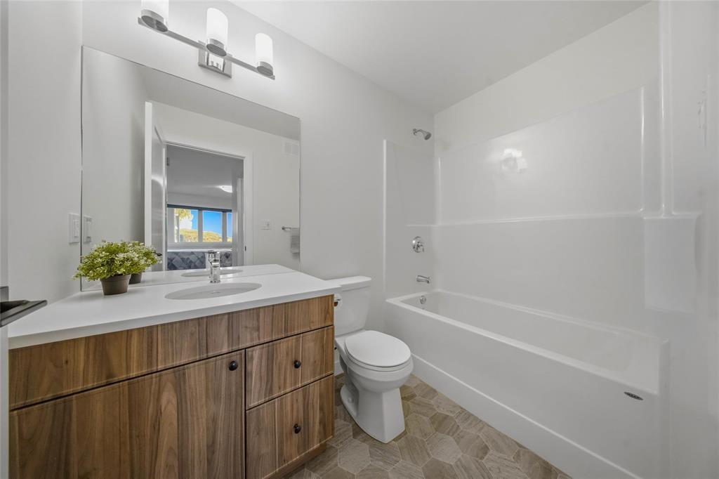 166 Romance Lane, Winnipeg, Manitoba  R2C 5S2 - Photo 22 - 202610131