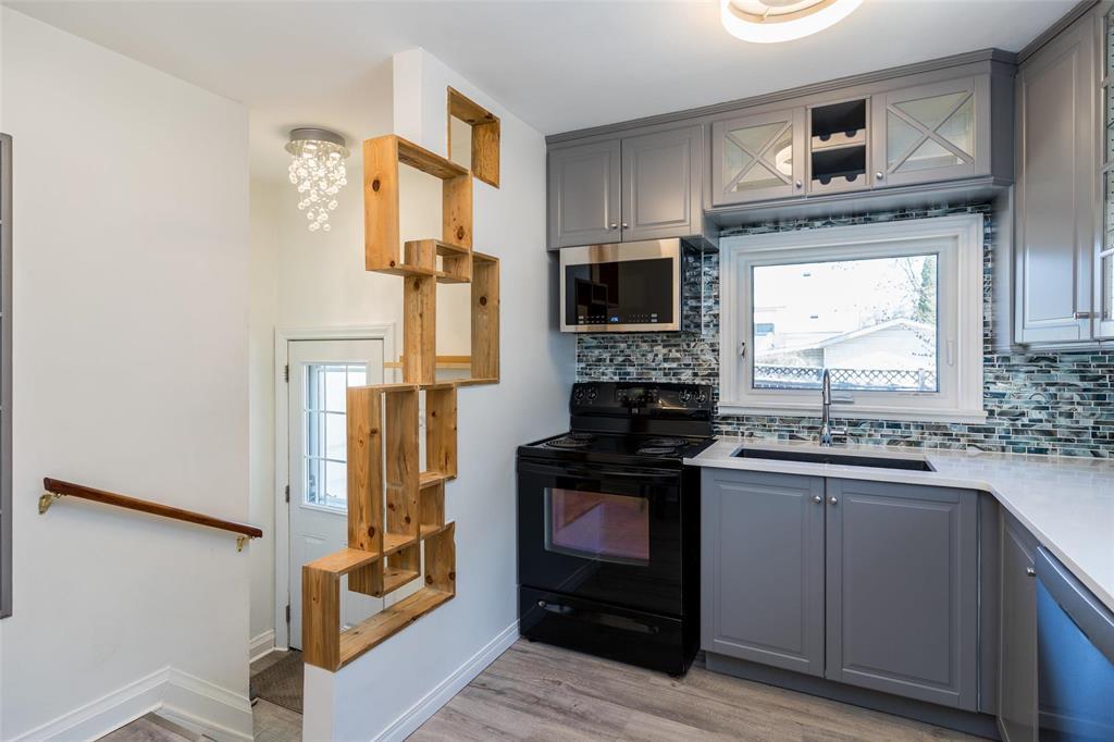 345 Sackville Street, Winnipeg, Manitoba  R3J 1Z9 - Photo 10 - 202610132