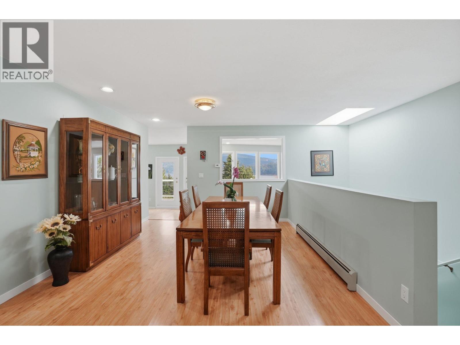 2341 Caledonia Avenue, North Vancouver, British Columbia  V7G 1T8 - Photo 20 - R3105668