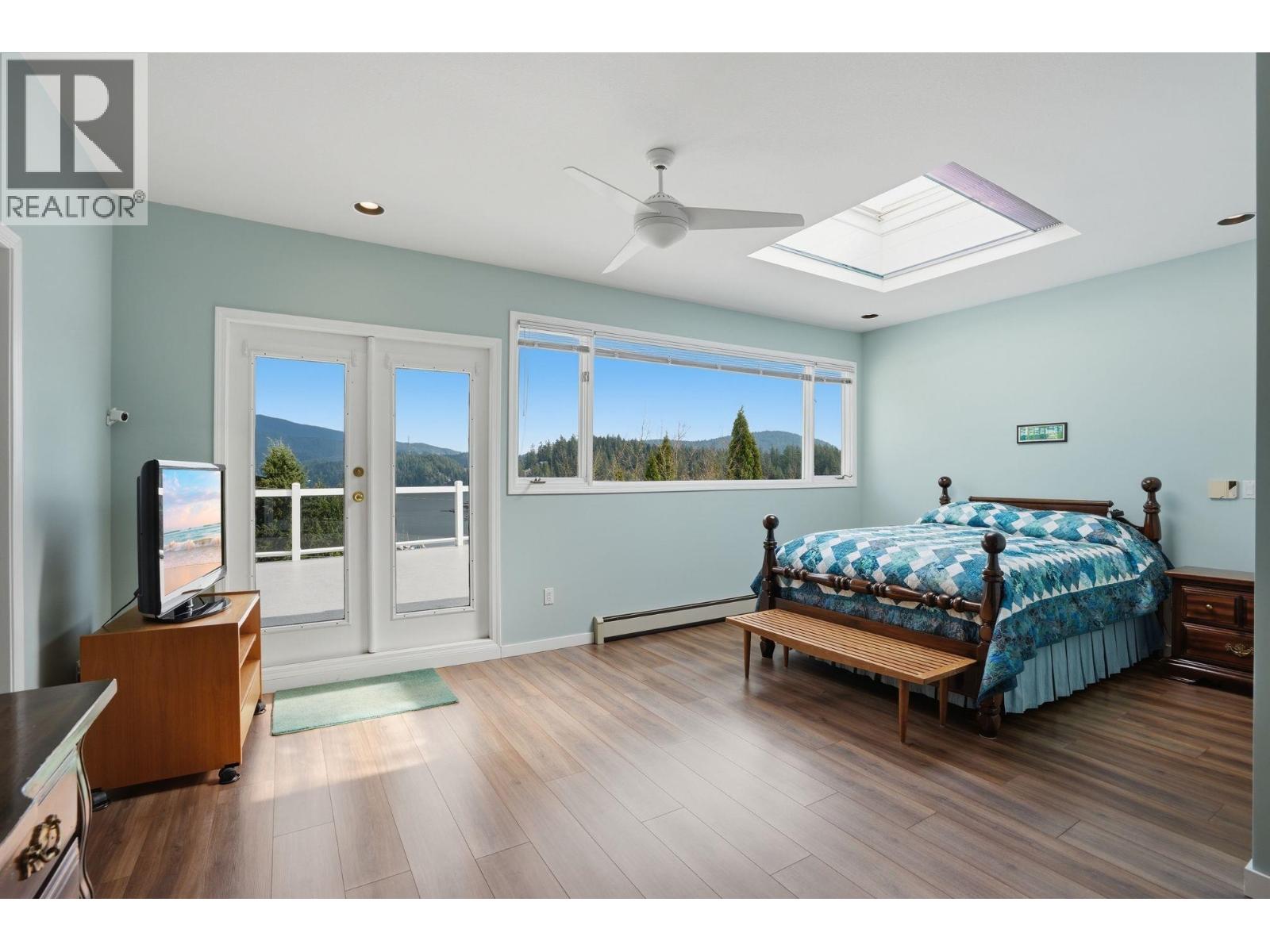2341 Caledonia Avenue, North Vancouver, British Columbia  V7G 1T8 - Photo 27 - R3105668