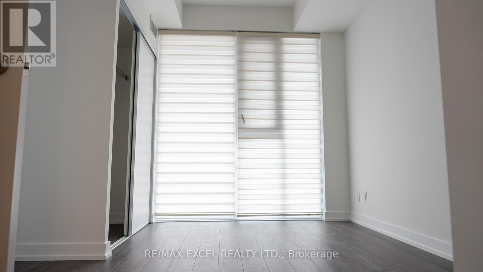 1706 - 20 Edward Street, Toronto, Ontario  M5G 0C5 - Photo 4 - C13087380
