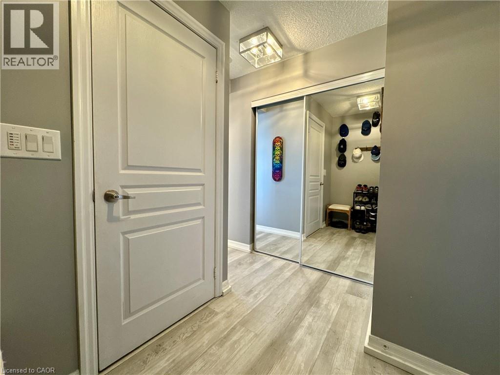 1940 Ironstone Drive Unit# 809, Burlington, Ontario  L7L 0E4 - Photo 13 - 40810174