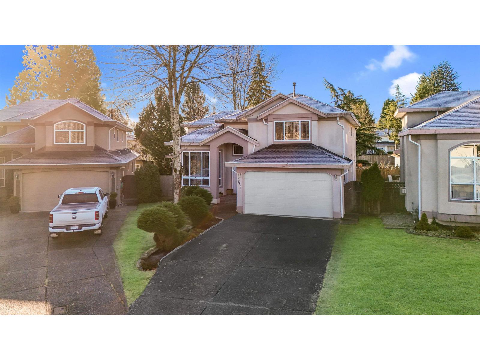15878 99a Avenue, Surrey, British Columbia  V4N 2A7 - Photo 1 - R3122417