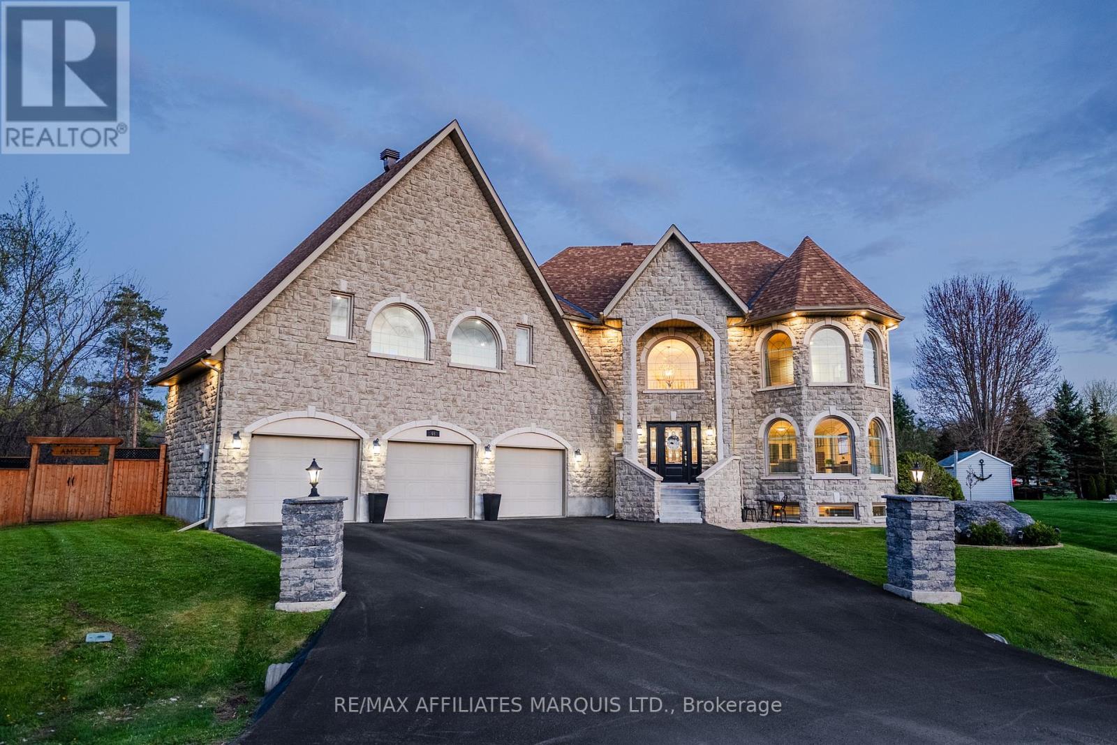 46 CHANTINE DRIVE, South Stormont, Ontario