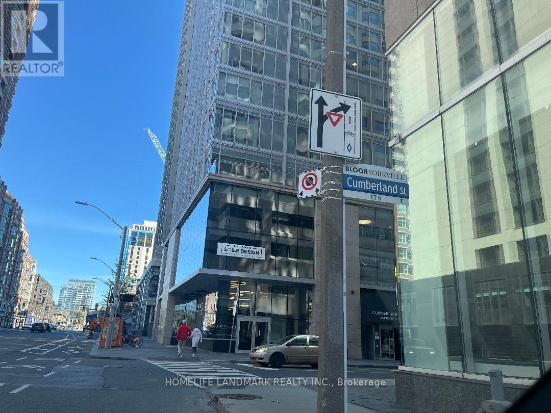 1901 - 188 Cumberland Street, Toronto, Ontario  M5R 2G3 - Photo 3 - C13119736