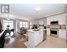 39 BLACKPOOL LANE, East Gwillimbury, Ontario