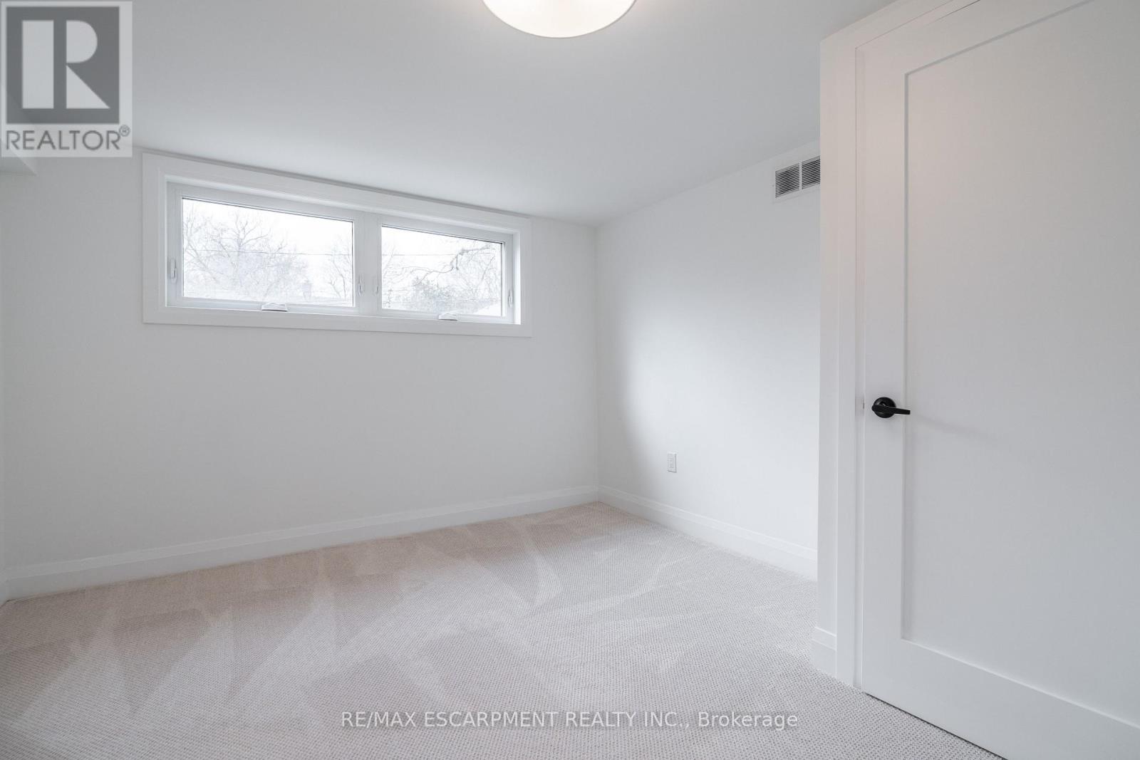 7 Glenmorris Drive, Hamilton, Ontario  L9H 1S5 - Photo 38 - X13006112