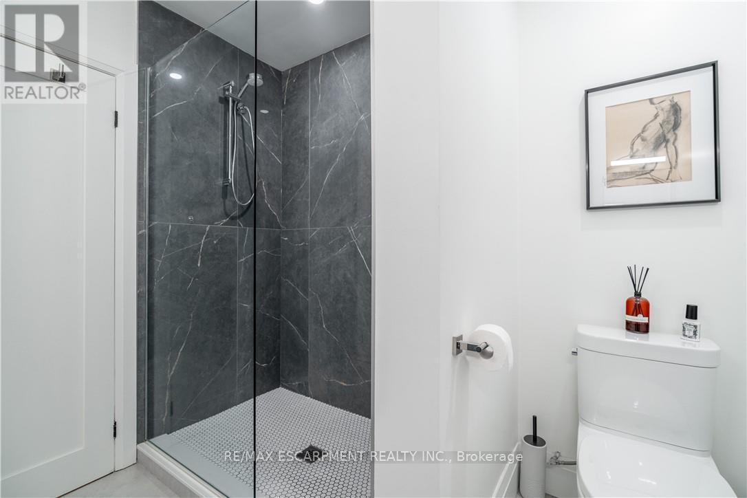 7 Glenmorris Drive, Hamilton, Ontario  L9H 1S5 - Photo 31 - X13006112