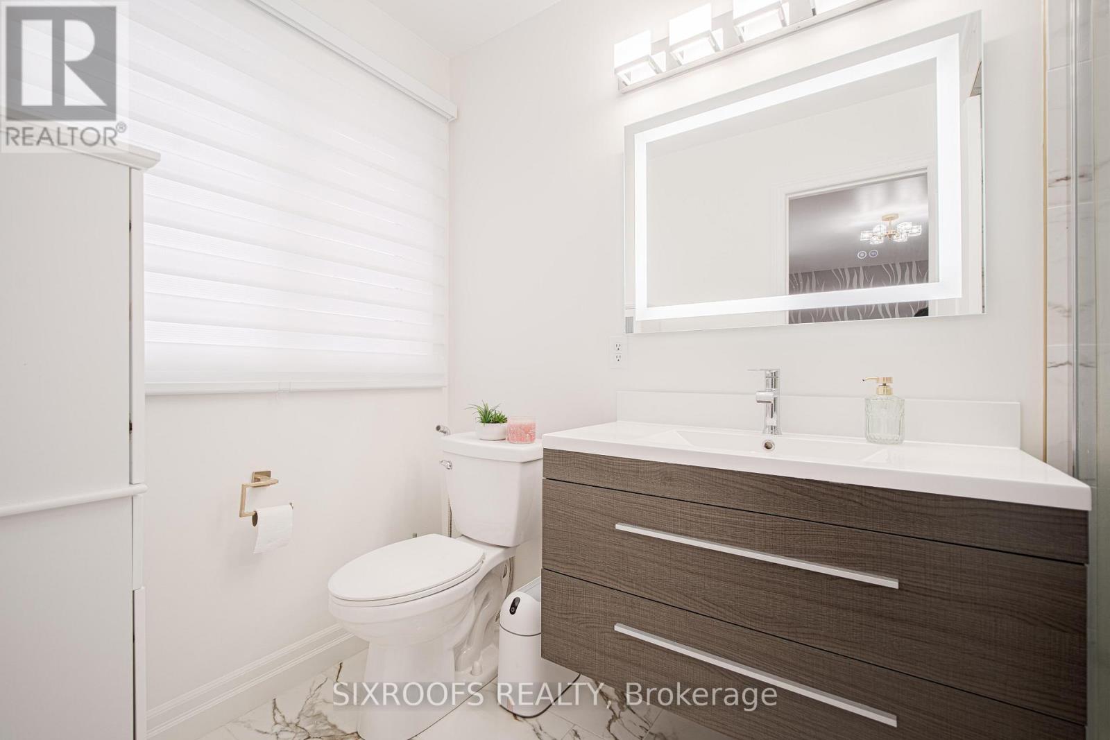 Upper - 23 San Vito Drive, Vaughan, Ontario  L4H 2S9 - Photo 6 - N13119706