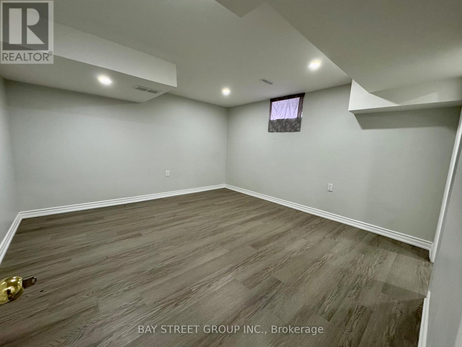 11 Cardiff Road, Markham, Ontario  L3R 7G2 - Photo 7 - N13119716