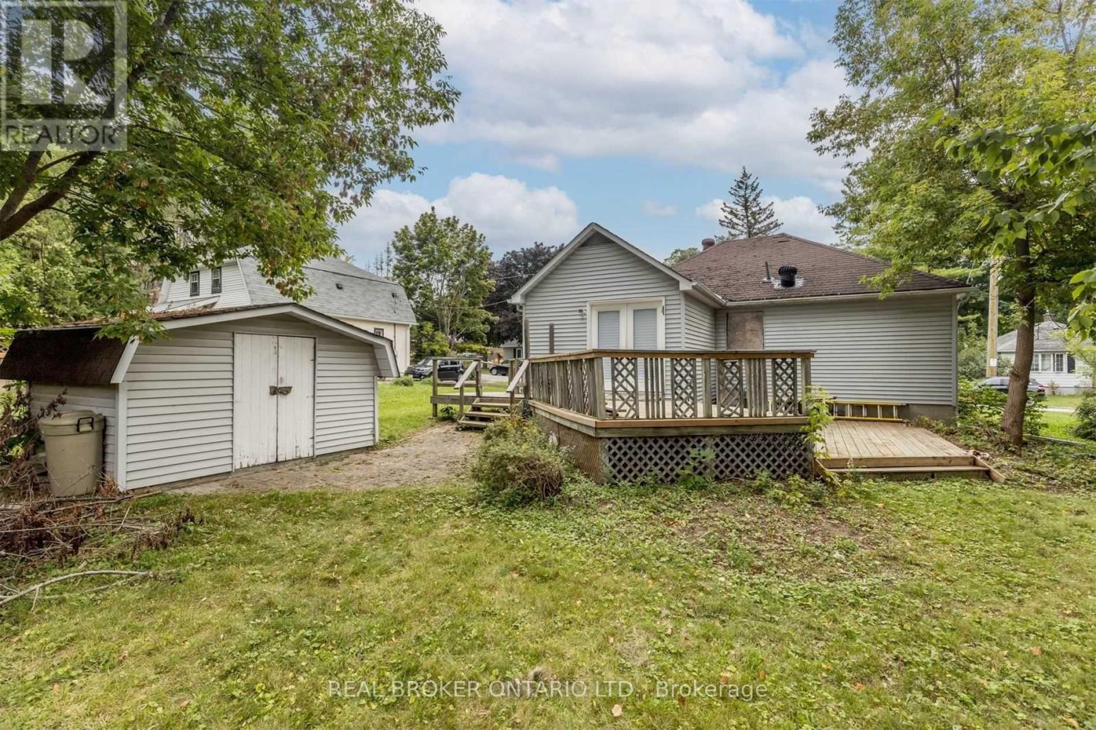 156 Clapperton Street, Barrie (Wellington), Ontario  L4M 3G4 - Photo 27 - S13119752