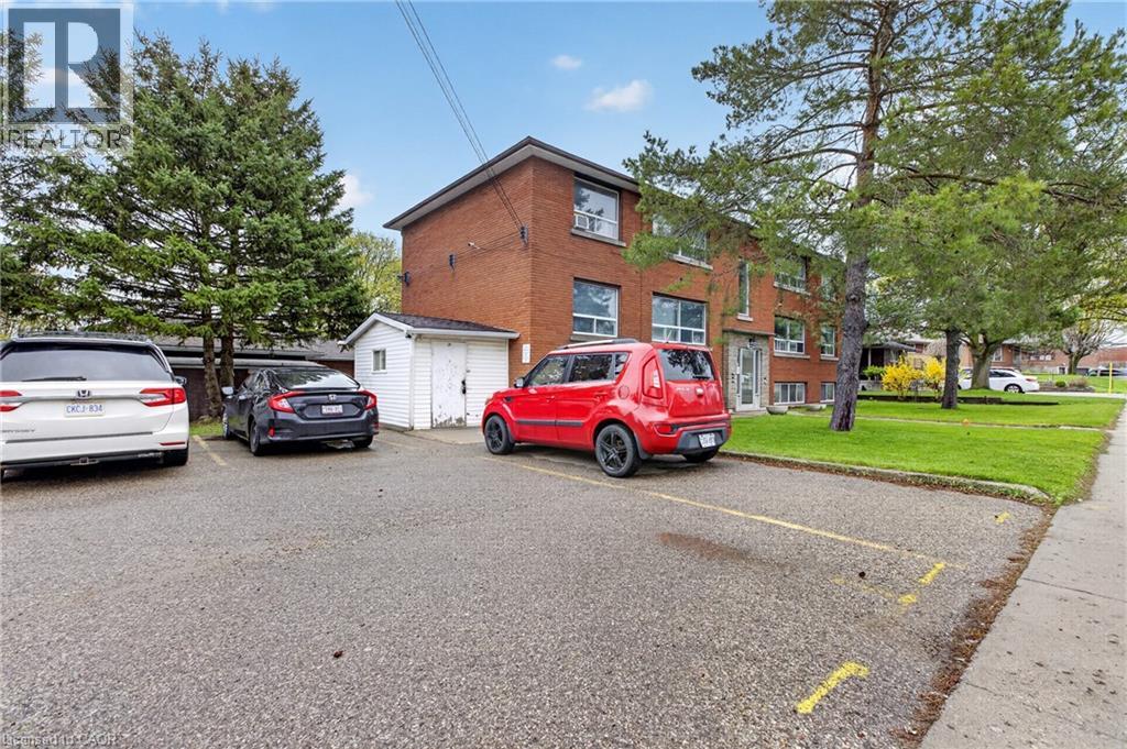 72 Hoffman Street, Kitchener, Ontario  N2M 3M9 - Photo 3 - 40825490