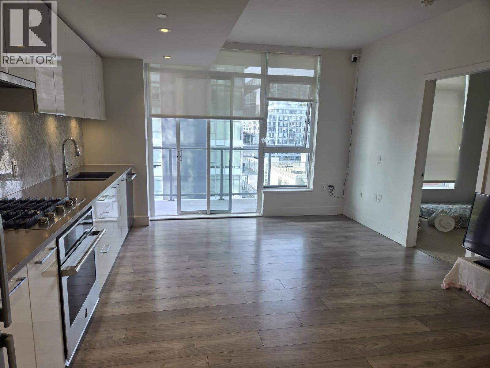 808 3581 E Kent Avenue, Vancouver, British Columbia  V5S 0H6 - Photo 6 - R3120665