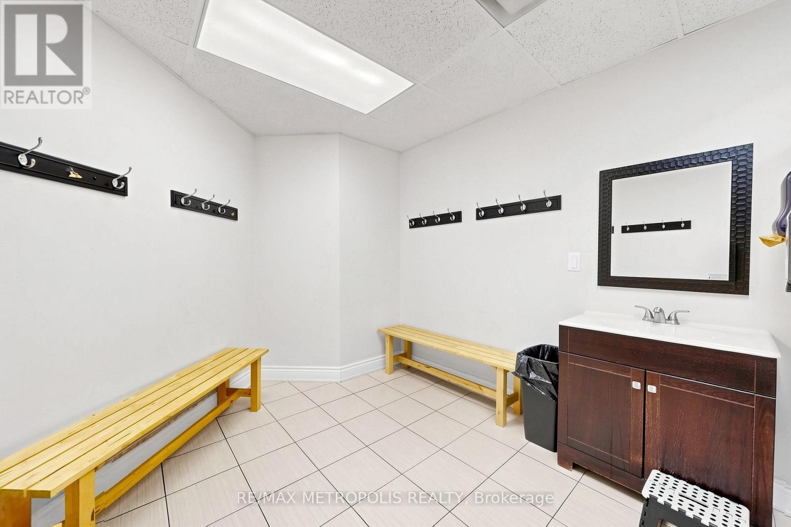 1 - 6991 Millcreek Drive, Mississauga, Ontario  L5N 6B9 - Photo 7 - W13119704