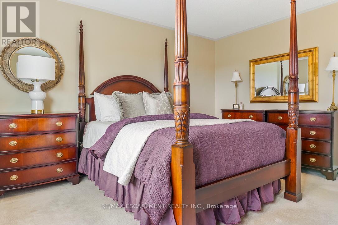 2464 Pebblestone Court, Oakville, Ontario  L6M 4C4 - Photo 22 - W13119764