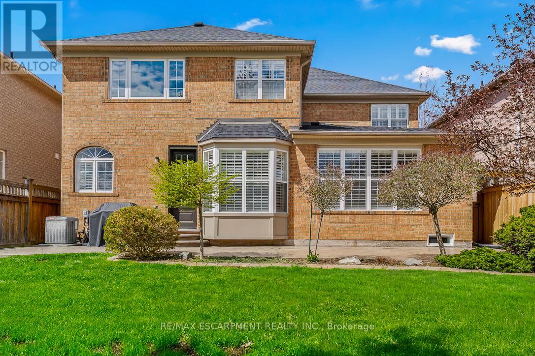 2464 Pebblestone Court, Oakville, Ontario  L6M 4C4 - Photo 45 - W13119764