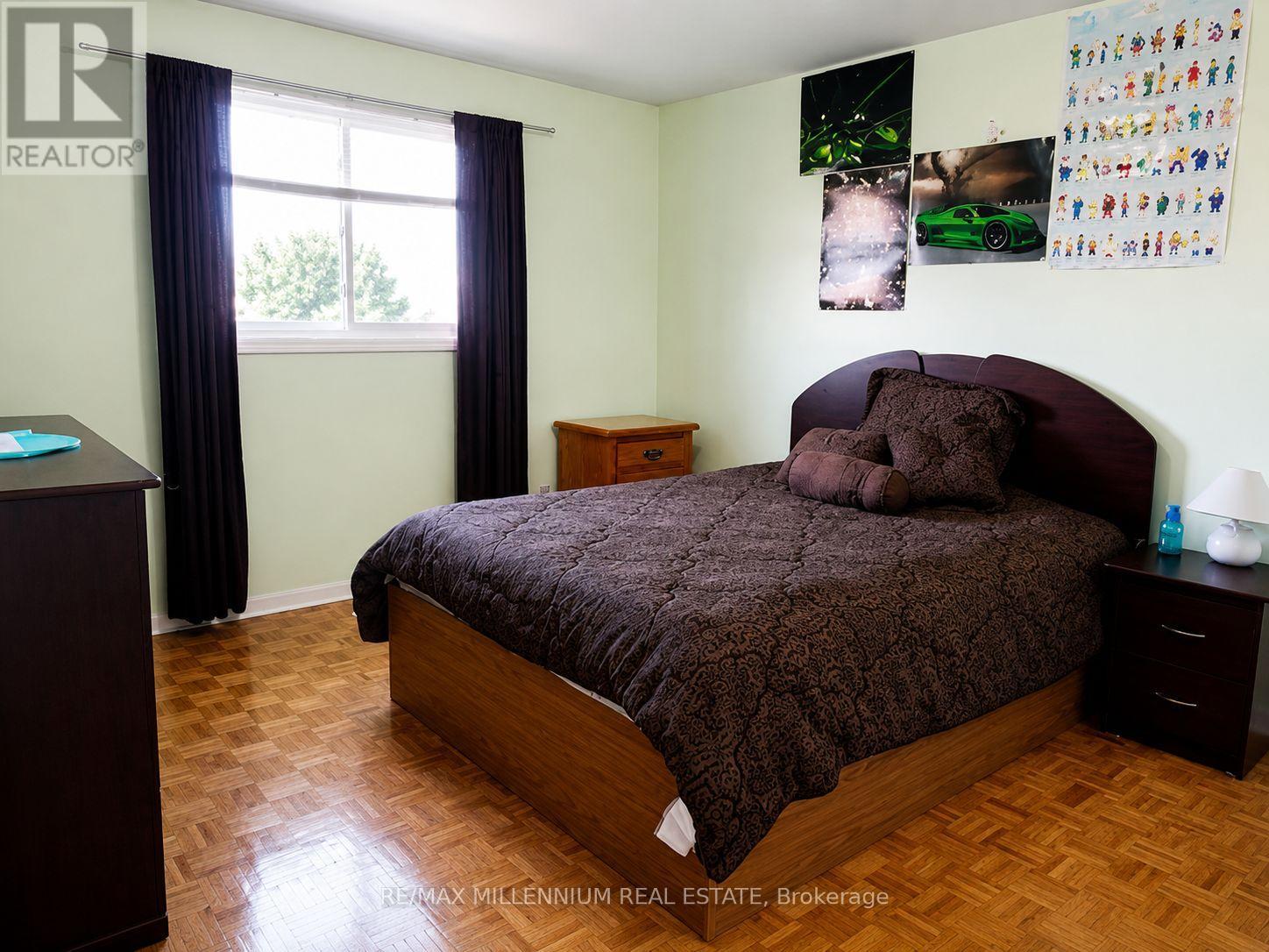 29 Major Oaks Drive, Brampton, Ontario  L6V 3K1 - Photo 4 - W13119794