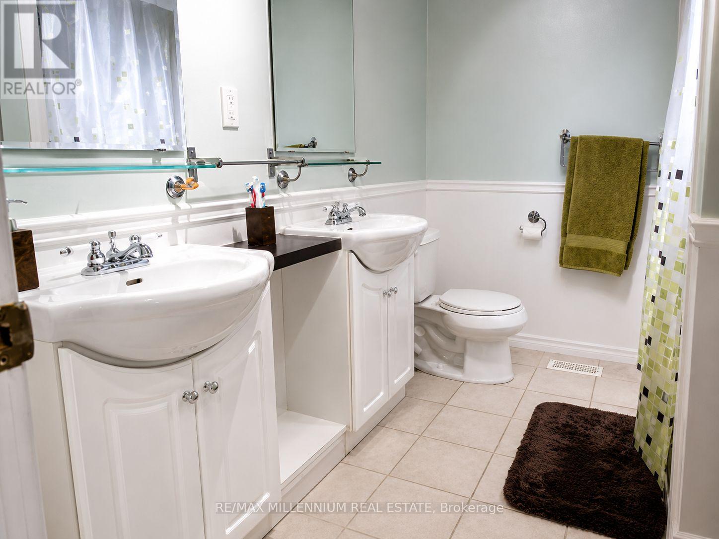 29 Major Oaks Drive, Brampton, Ontario  L6V 3K1 - Photo 6 - W13119794
