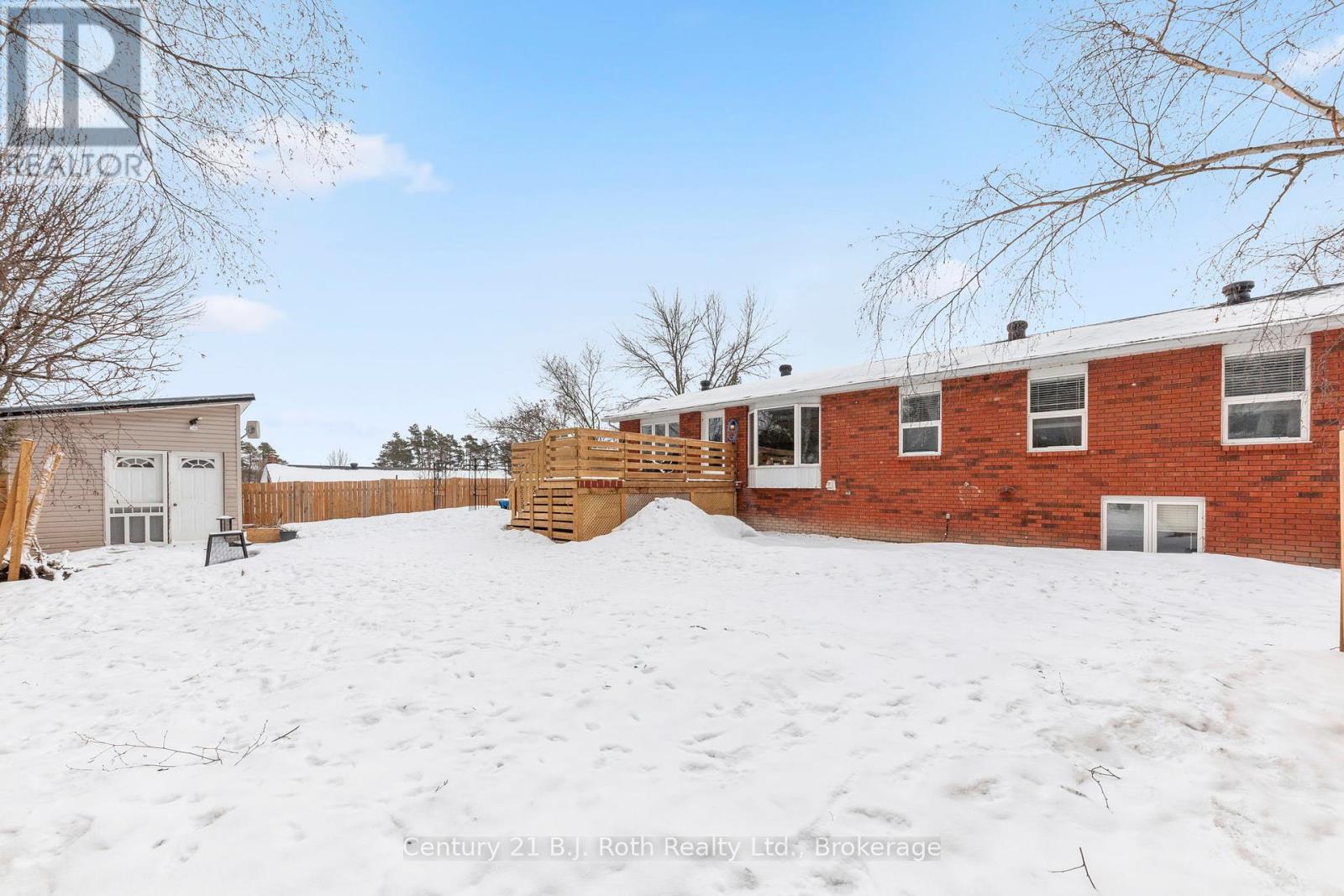 60 Lepage Drive, Penetanguishene, Ontario  L9M 1R5 - Photo 37 - S12896734