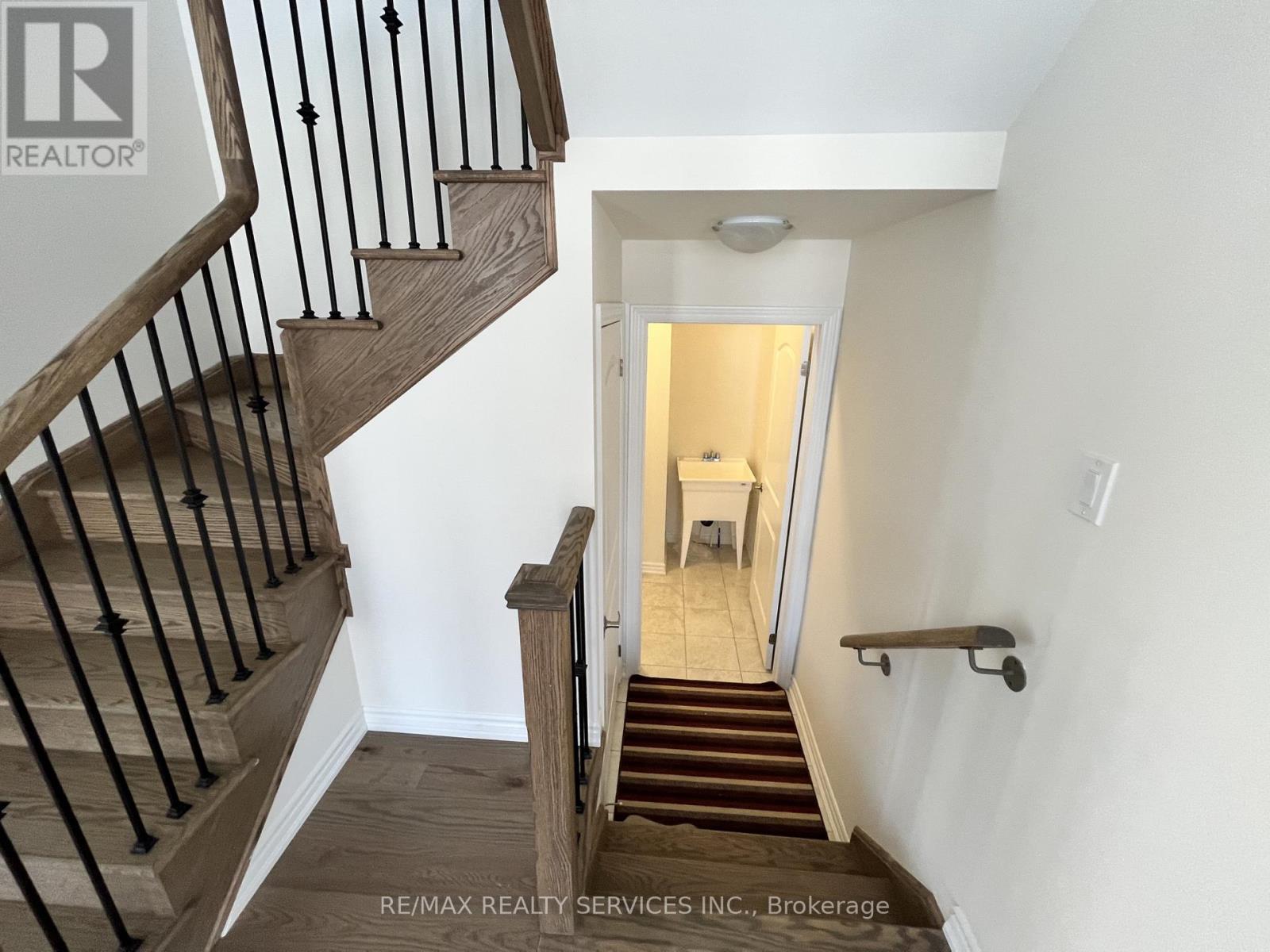 7 Zeus Gate, Brampton, Ontario  L6R 4C1 - Photo 10 - W13115562