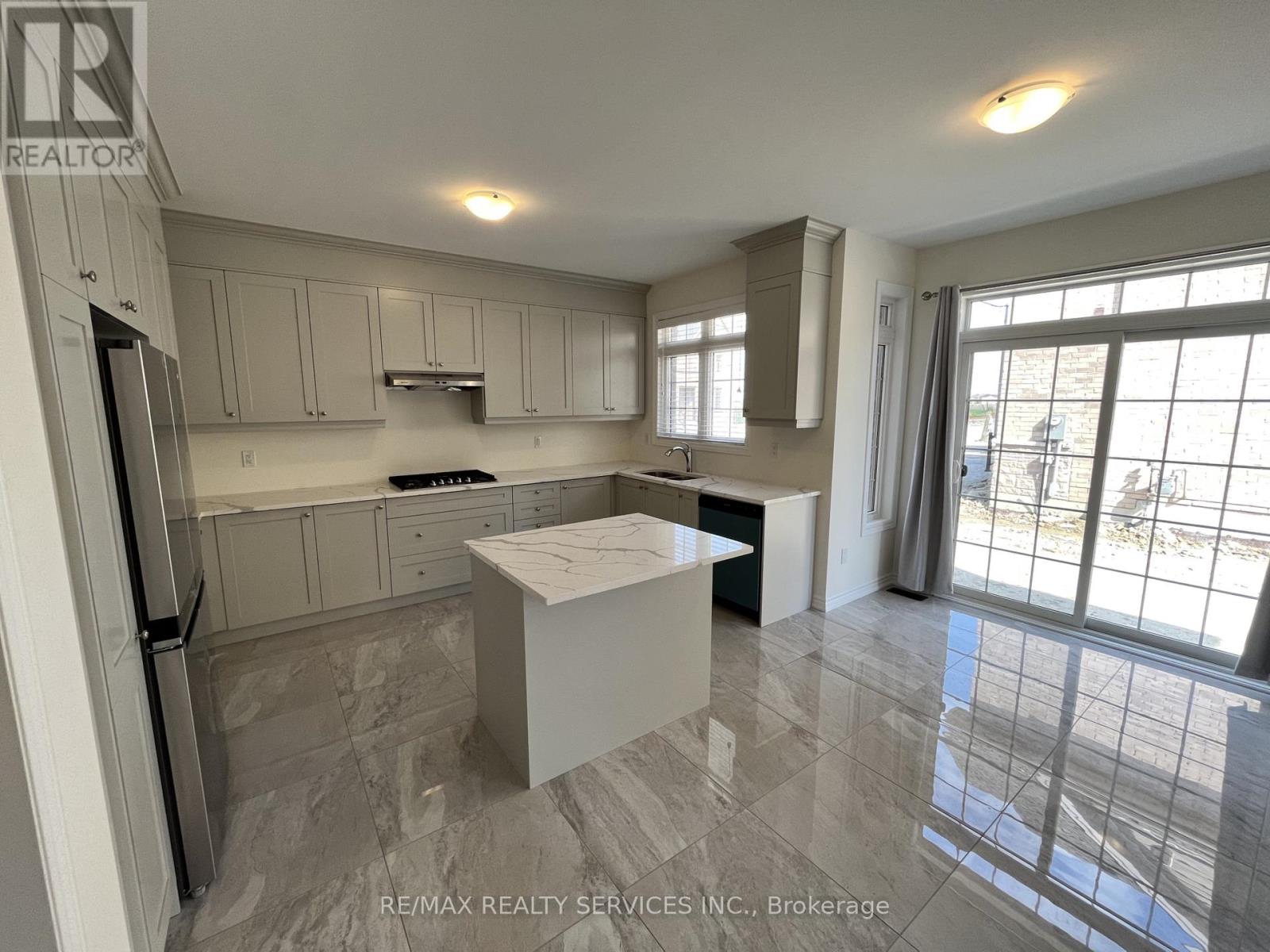 7 Zeus Gate, Brampton, Ontario  L6R 4C1 - Photo 12 - W13115562