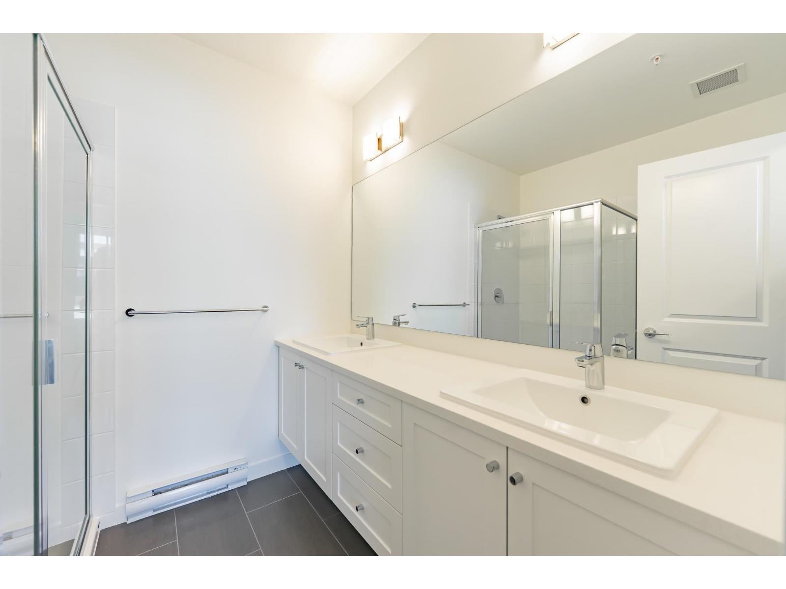 607 15735 85 Avenue, Surrey, British Columbia  V4N 6Z1 - Photo 17 - R3123024