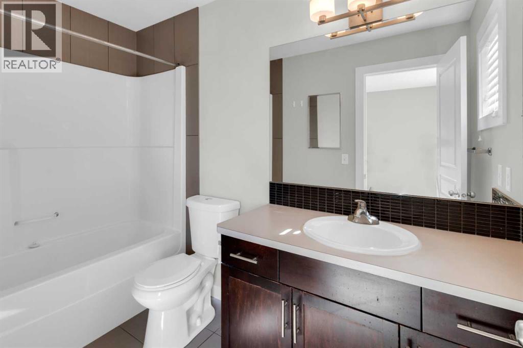 24 Royal Birch Park Nw, Calgary, Alberta  T3G 0B8 - Photo 15 - A2301134